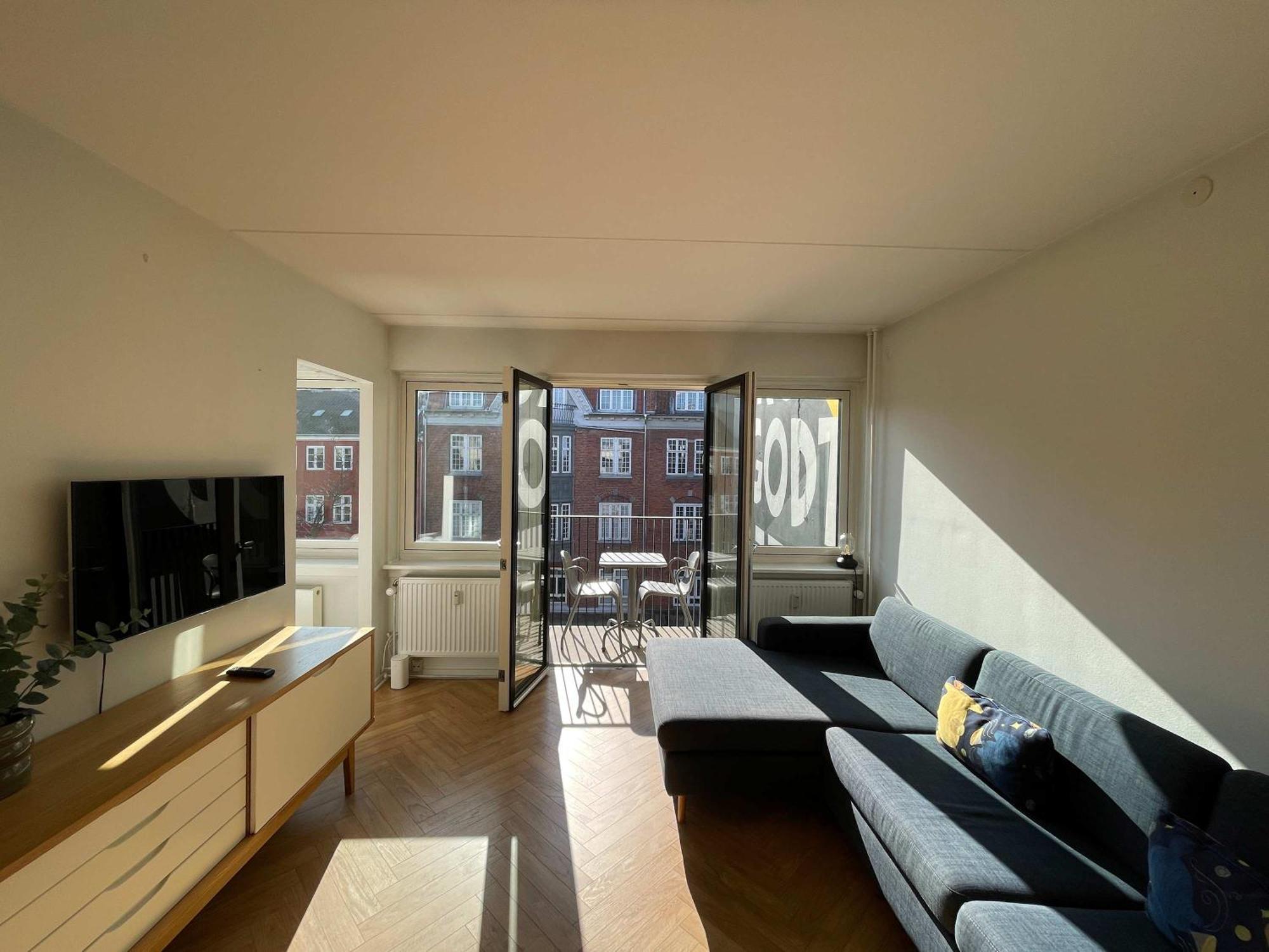 Apartamento Cozy Luxury - Sunny Balcony In Center Copenhaga