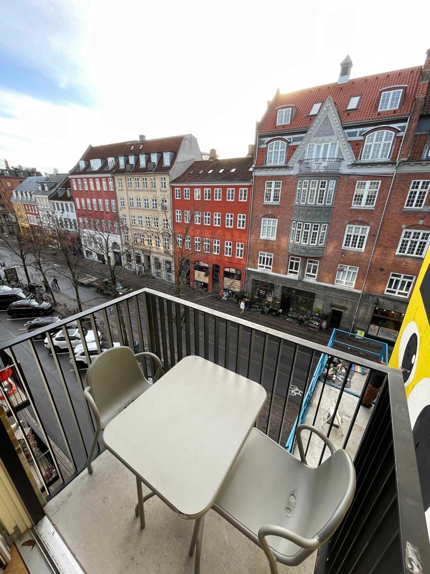 Apartamento Cozy Luxury - Sunny Balcony In Center *