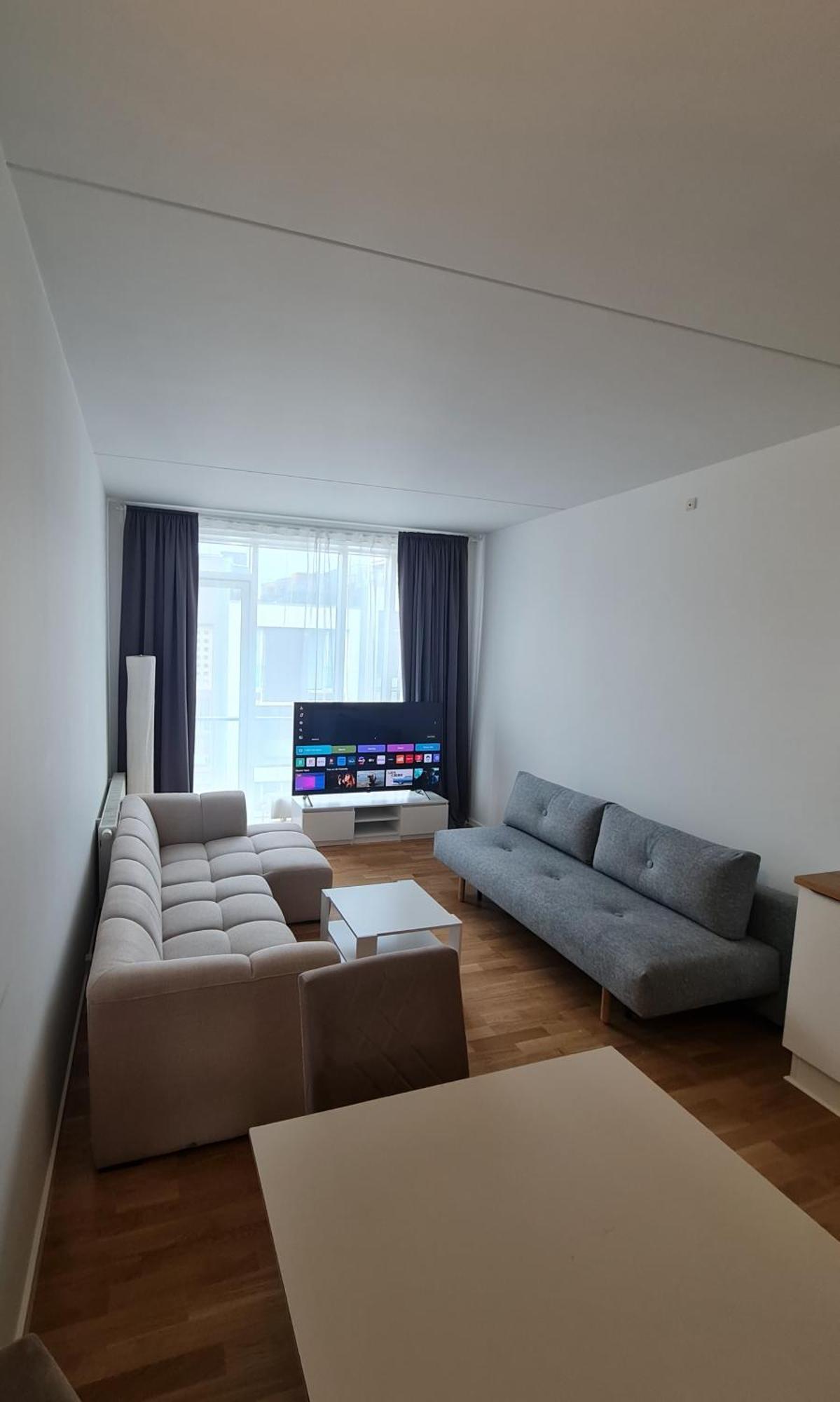 Two Storey Beautiful Location In * Copenhagen