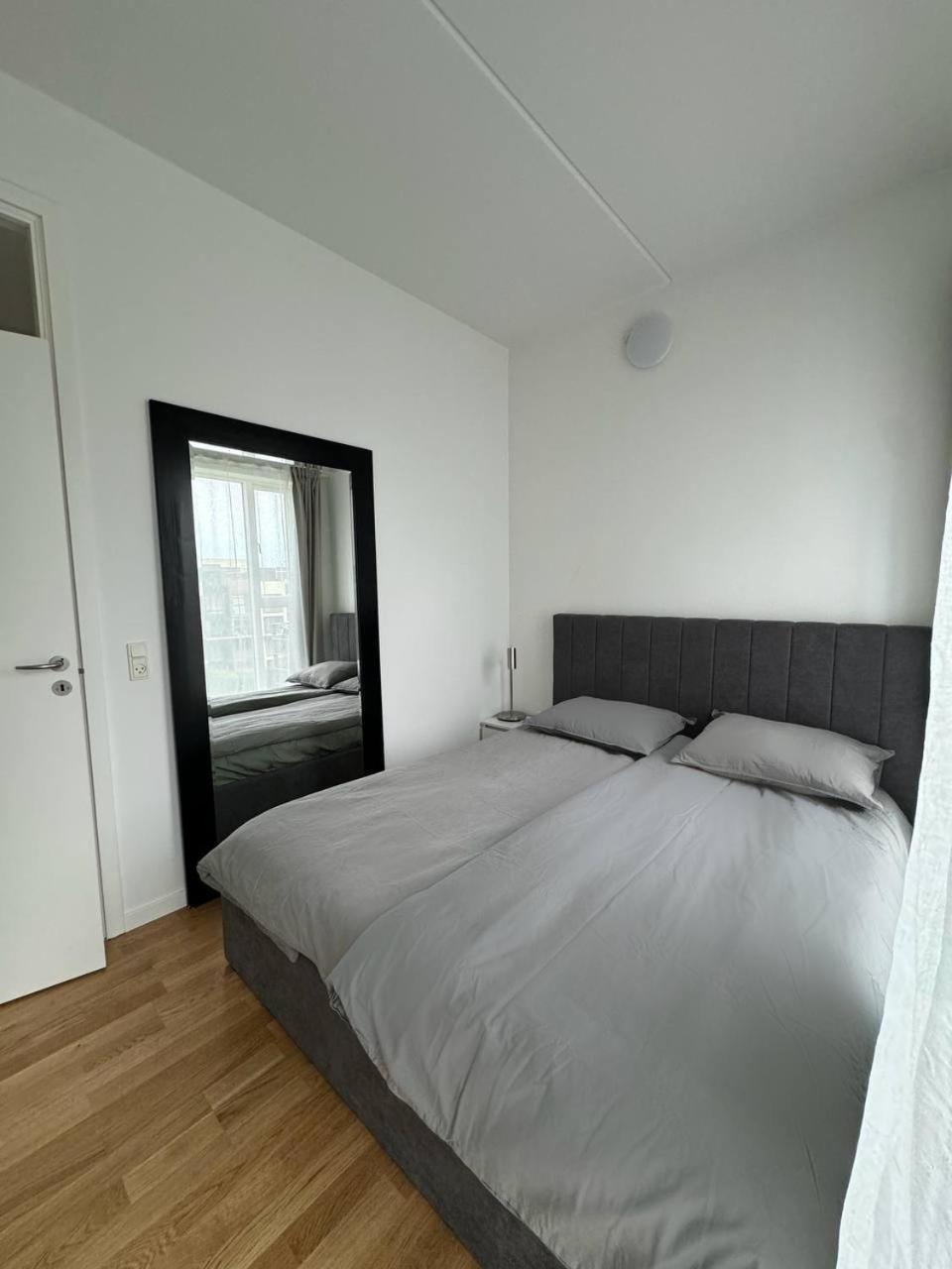 Two Storey Beautiful Location In Apartment *