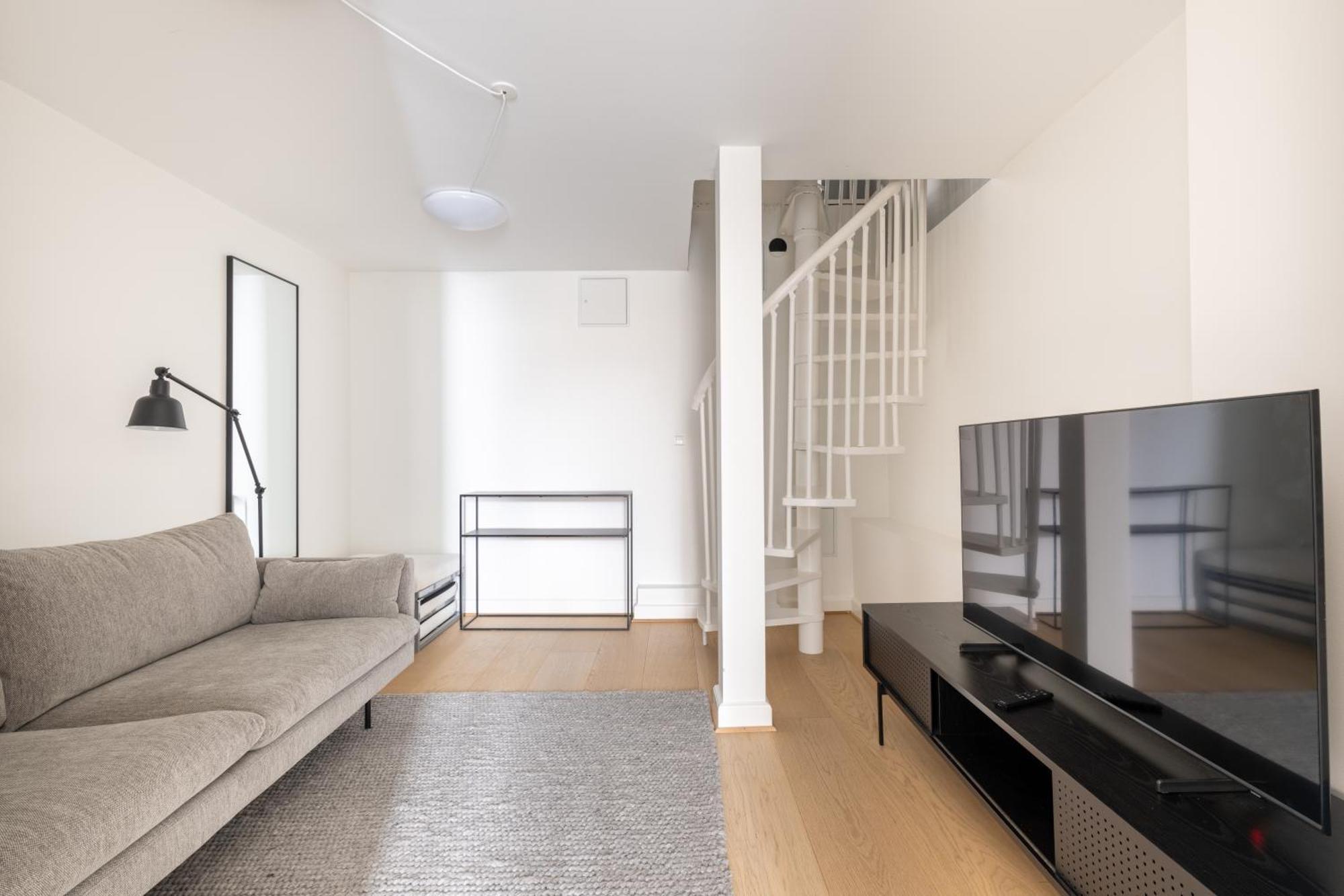 Apartment Unique 3 Bedroom Flat In Vibrant Frederiksberg
