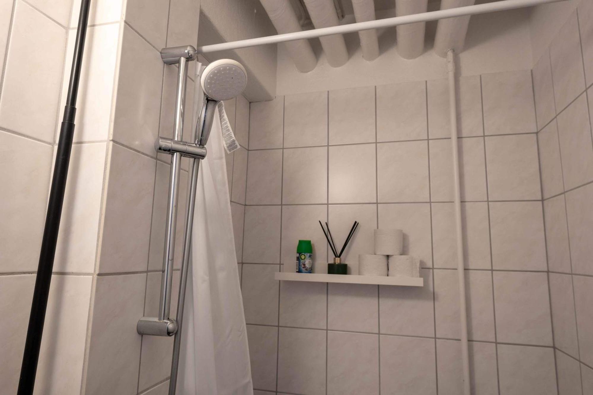 Huoneisto 2 Bedroom Flat In Heart Of Vesterbro Kööpenhamina