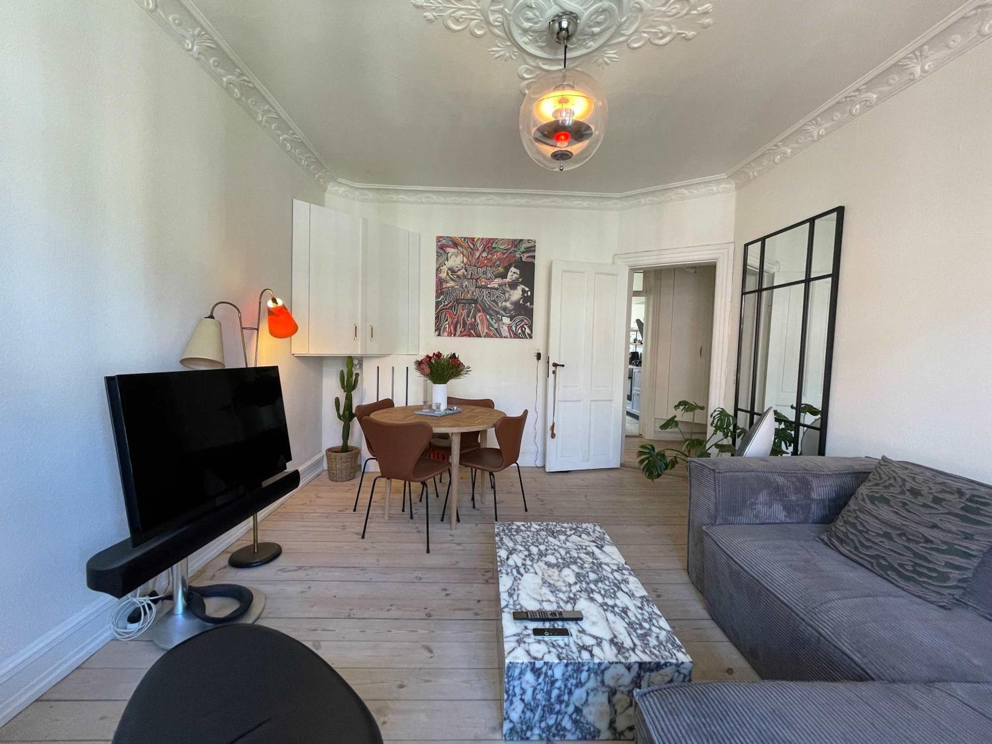 Luxury In Vestebro Apartment *