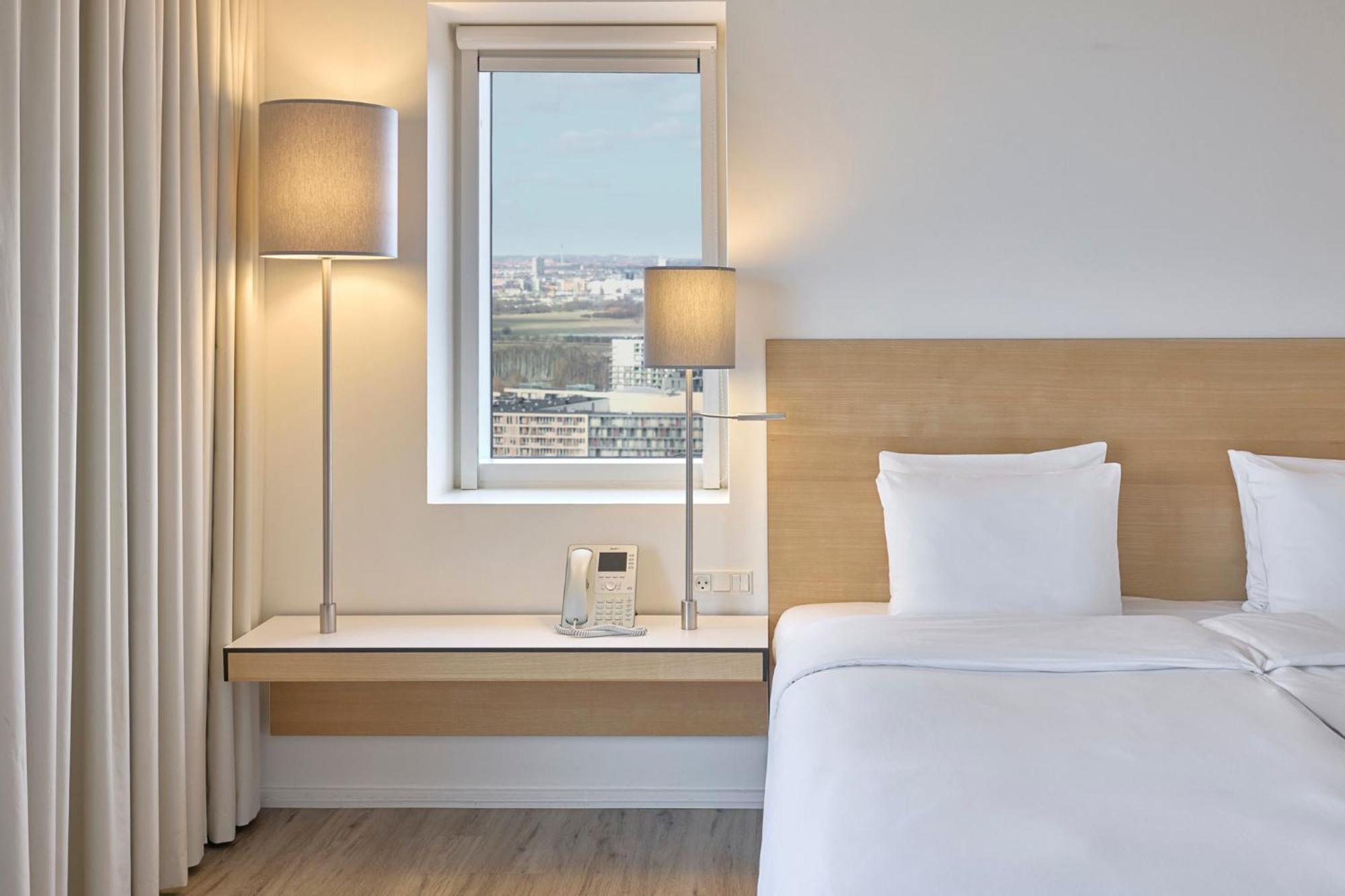 Hotel Crowne Plaza Towers By Ihg 4*