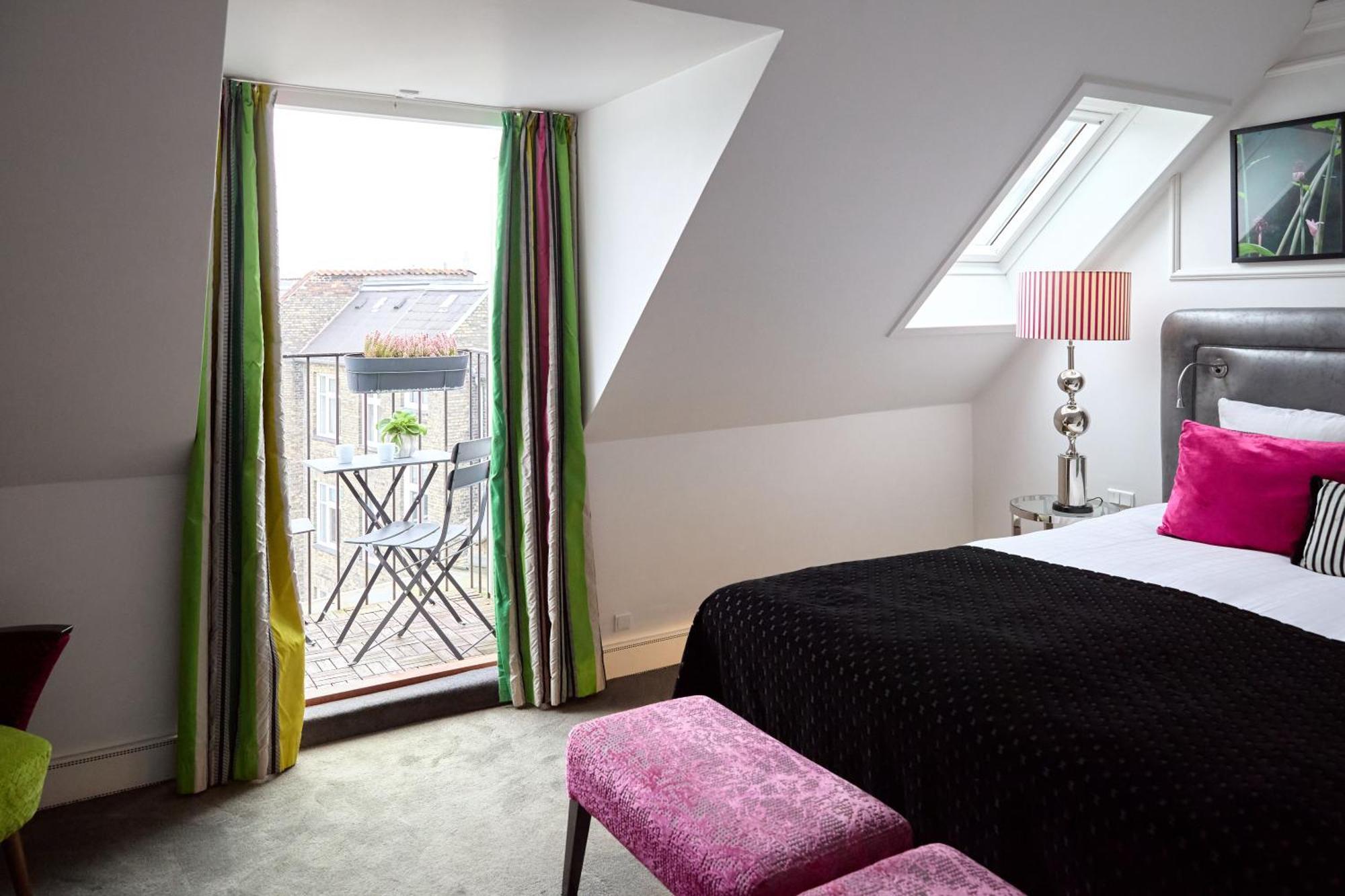 Absalon 4*