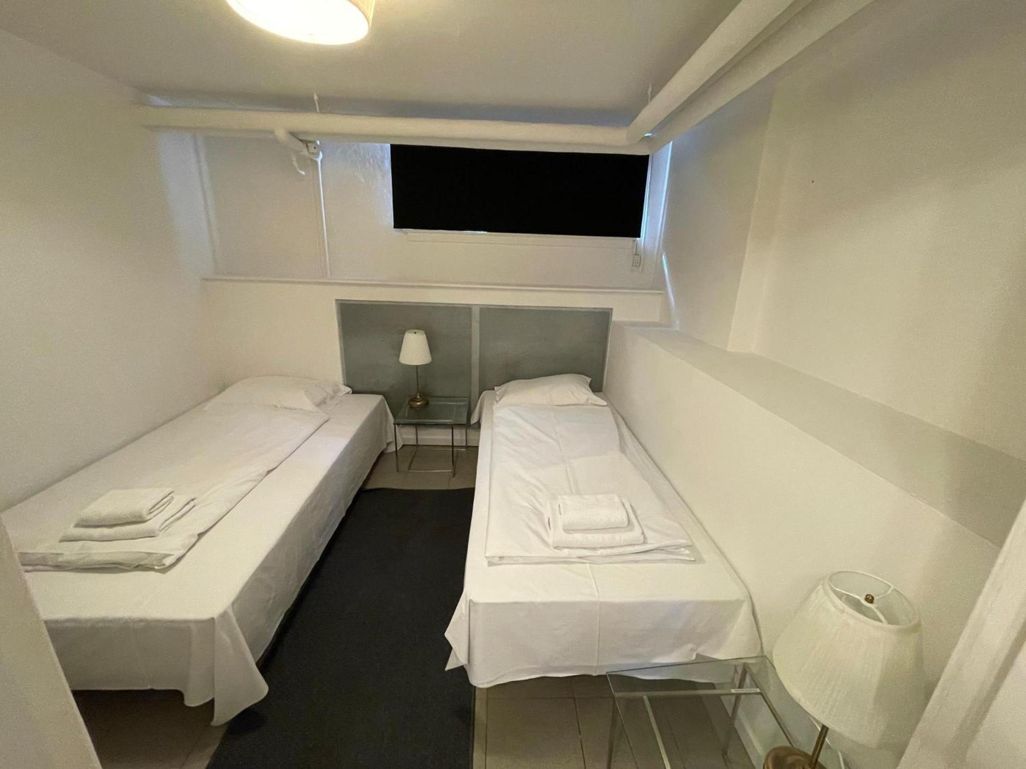 M18 Hotel