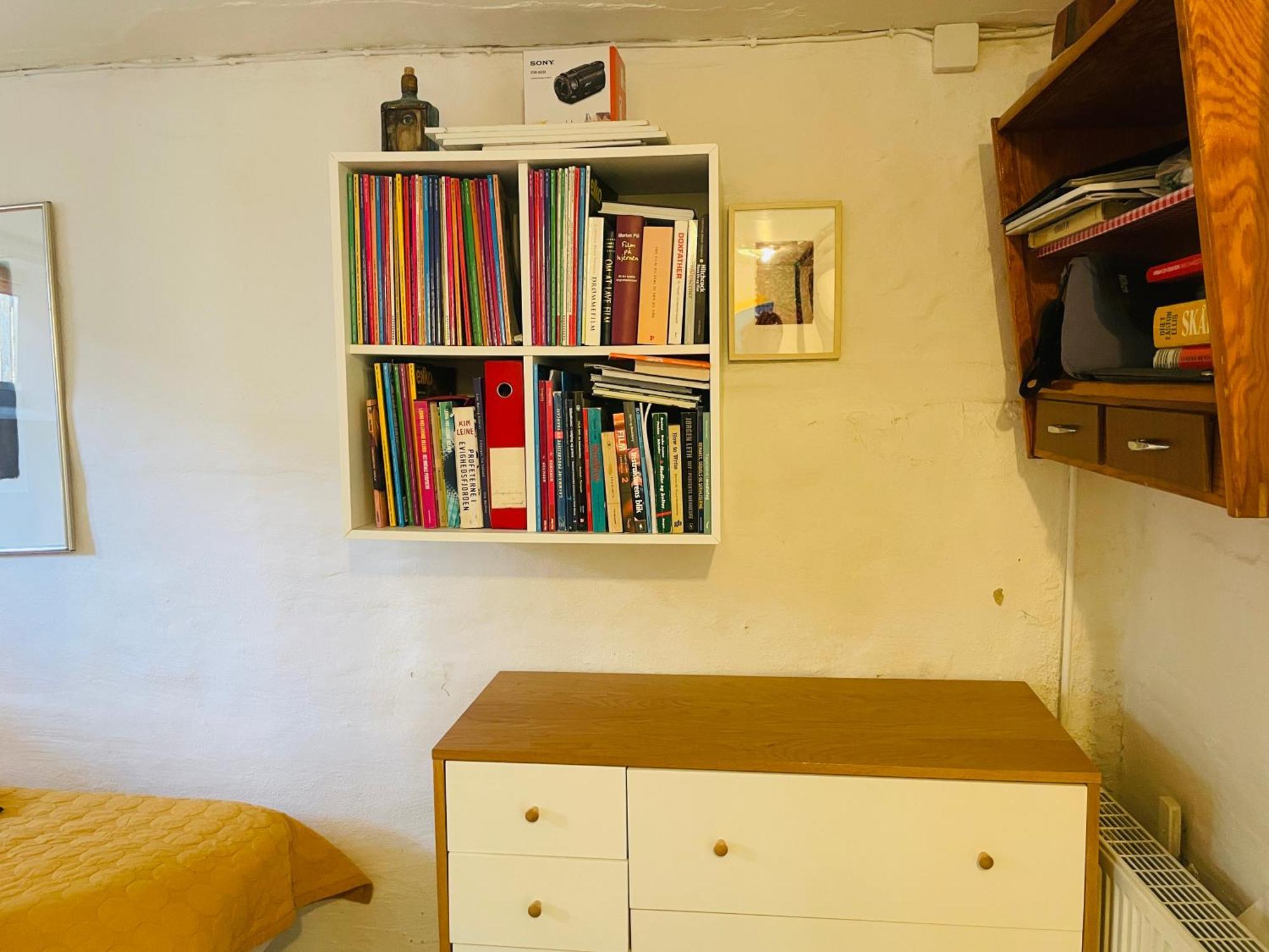 Apartment Charmerende Kaelderlejlighed I *