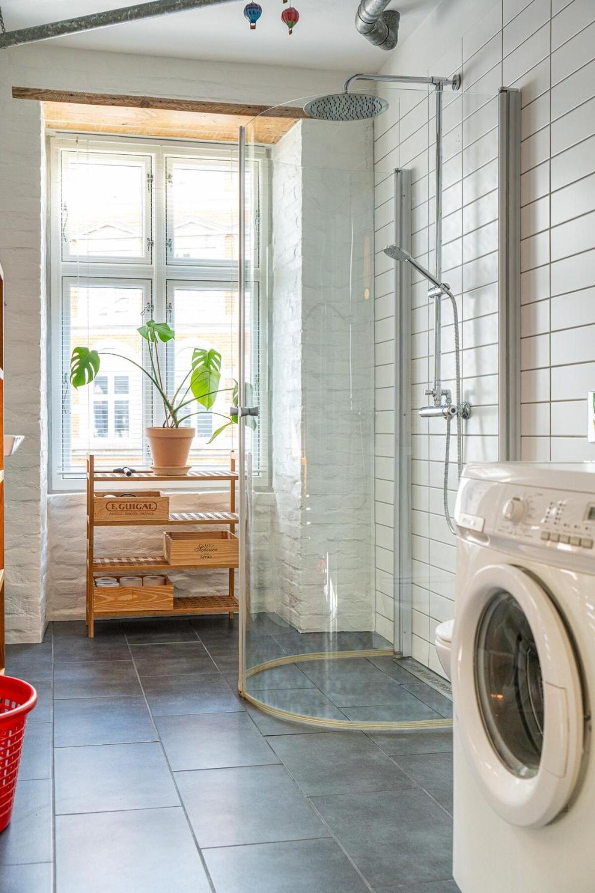 Apartment Stylish & Spacious In Trendy Norrebro Copenhagen