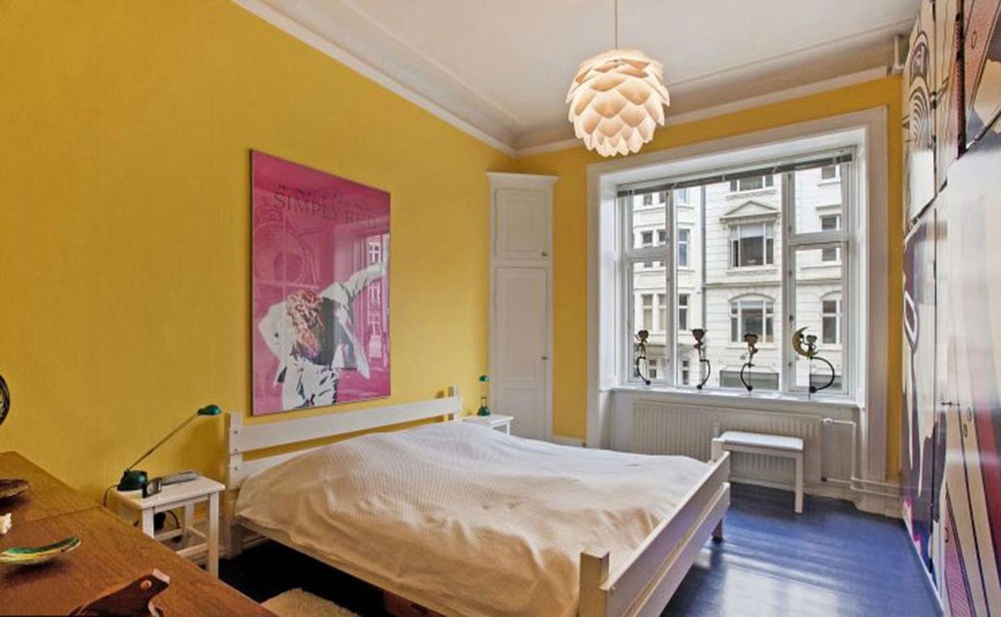 With Excellent Location Copenhaga