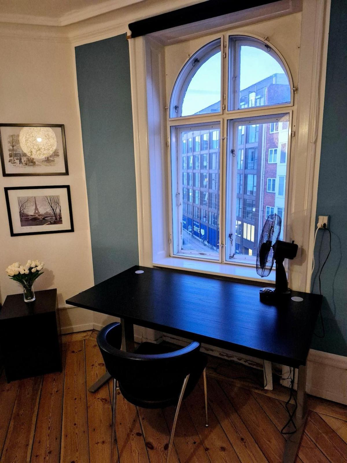 Huoneisto Cozy And Quiet In The Centre 78 Sqm