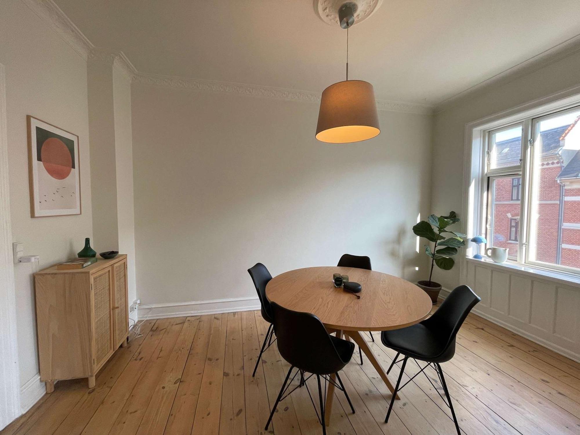 Stunning W Balcony Apartment Copenhagen