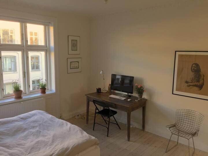 Canal Calm Apartment Copenhagen
