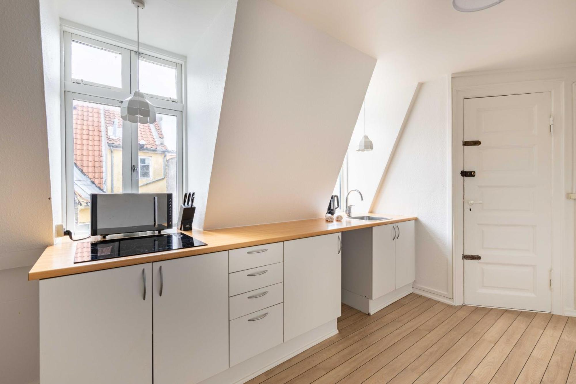 Apartamento Rustic & Cozy 2br In Heart Of Cph By Stroget