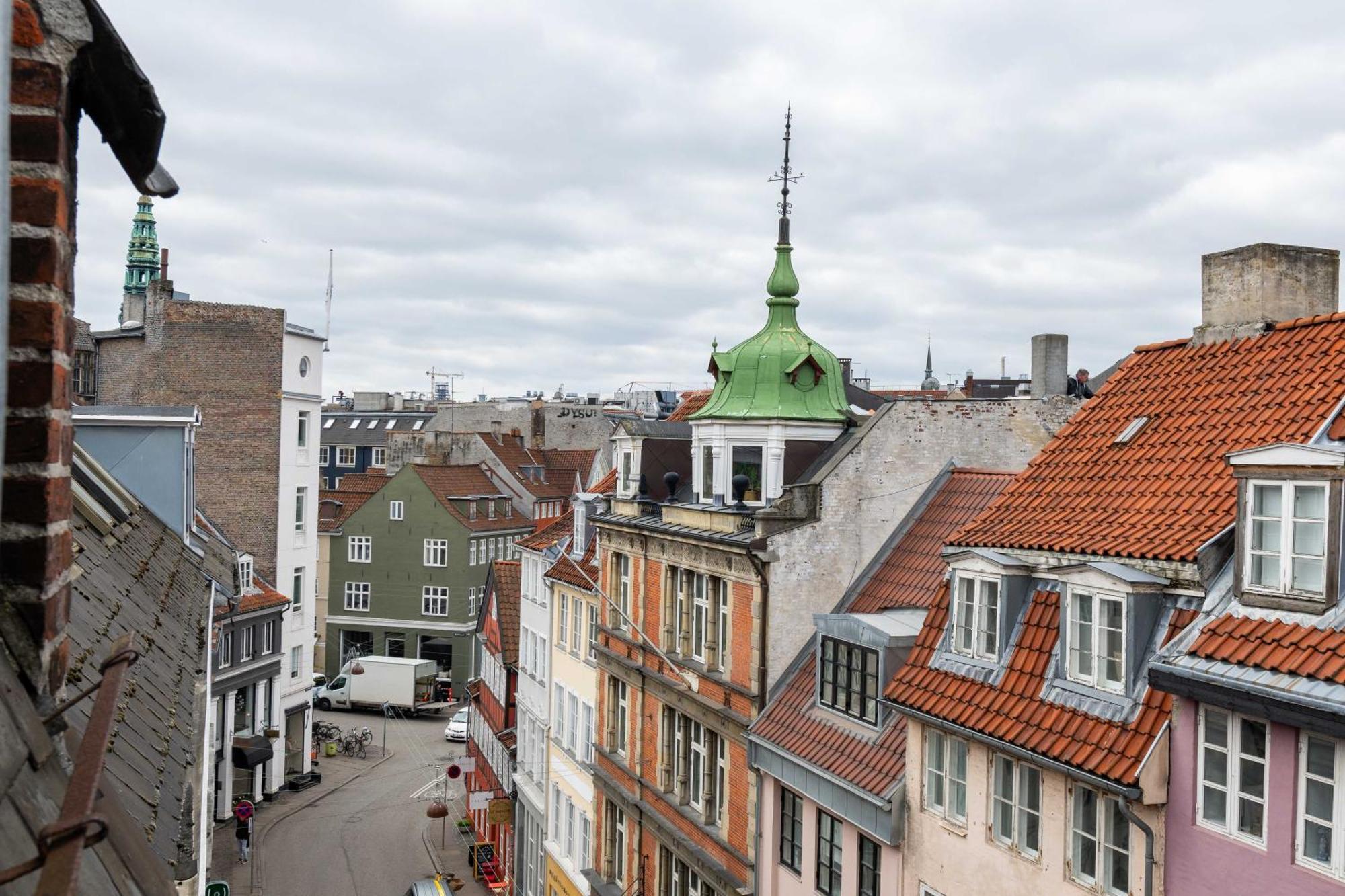 Rustic & Cozy 2br In Heart Of Cph By Stroget