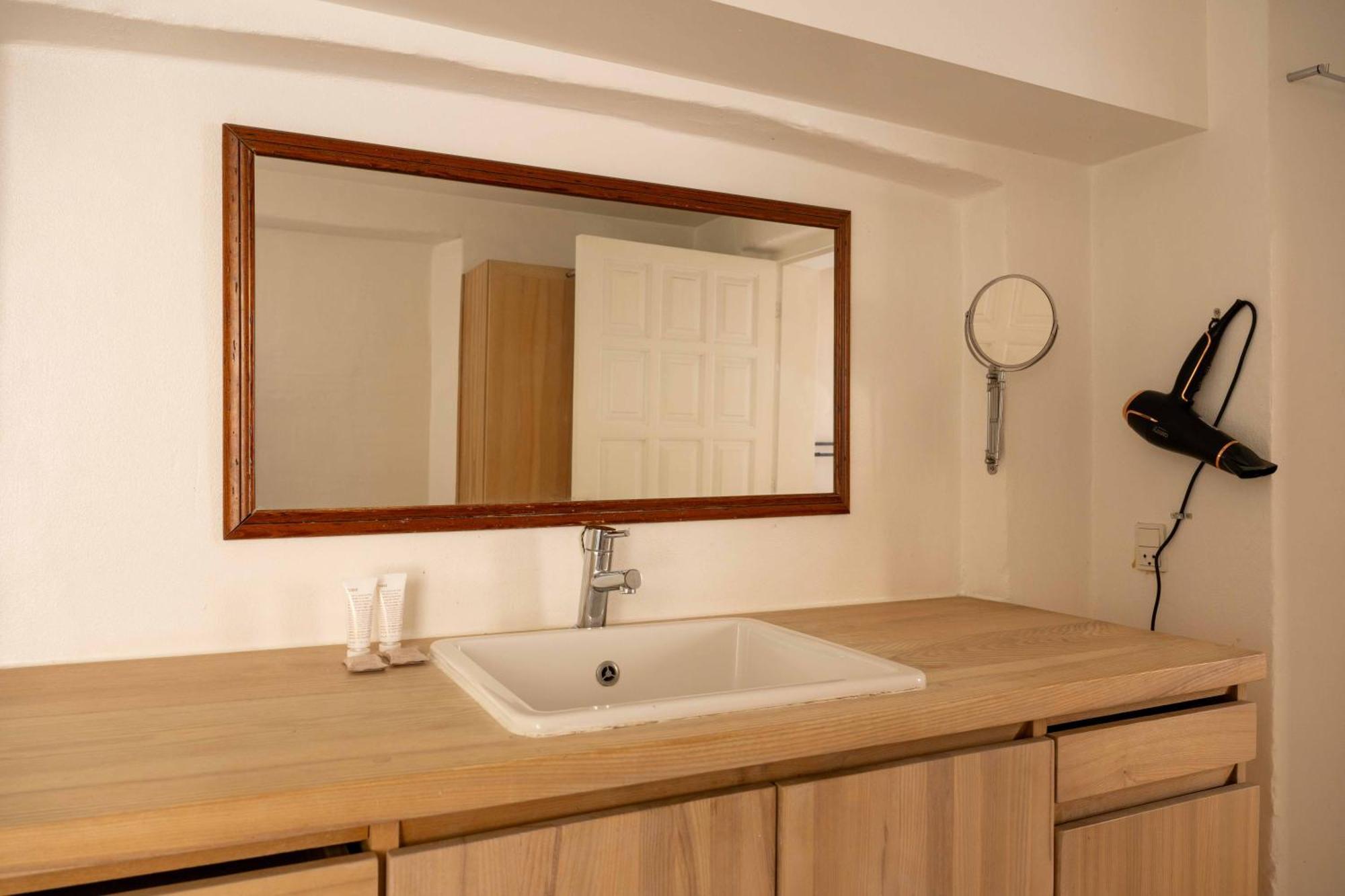 Charming 4br Duplex In Norrebro Apartment
