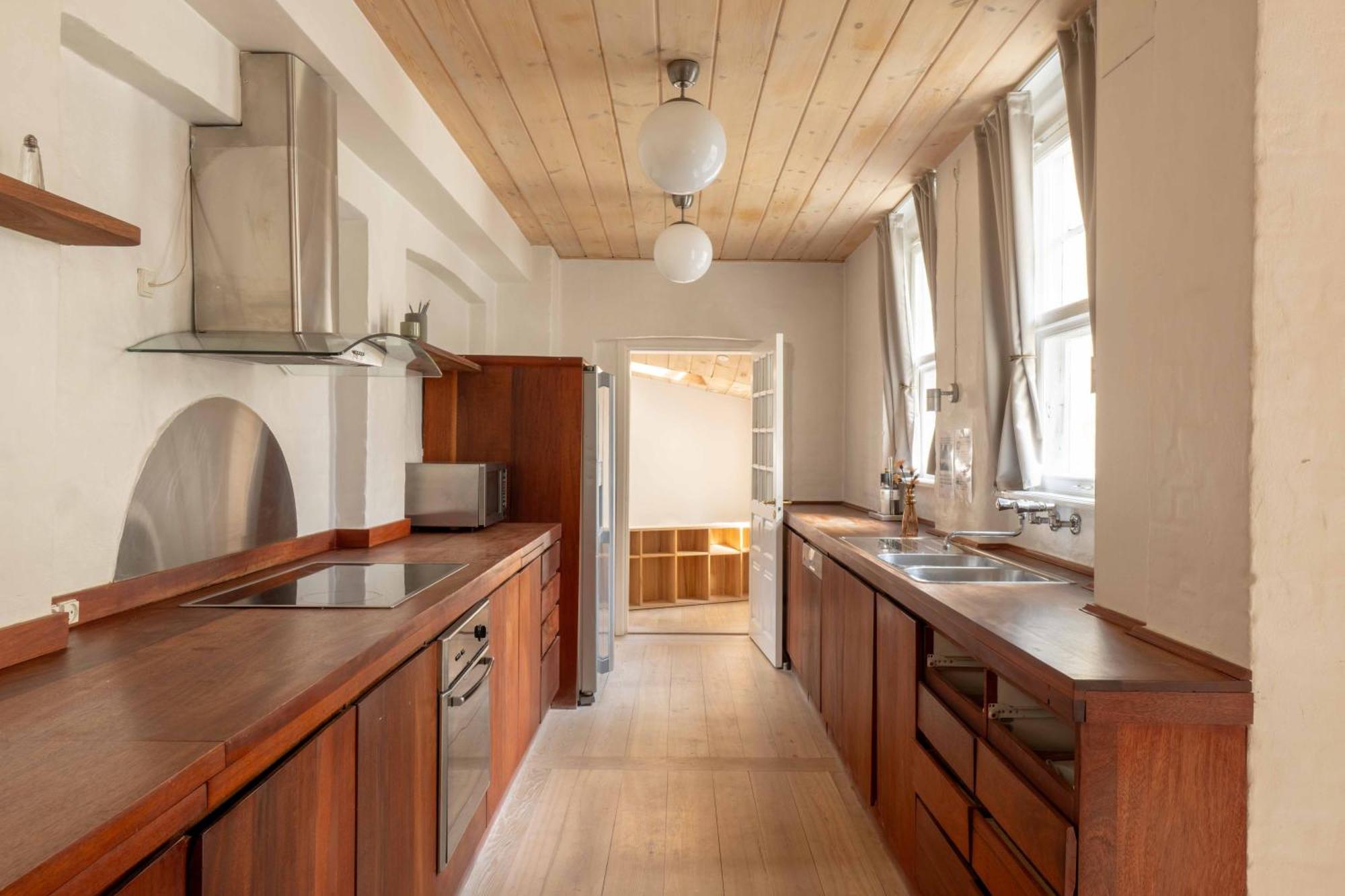Apartment Charming 4br Duplex In Norrebro