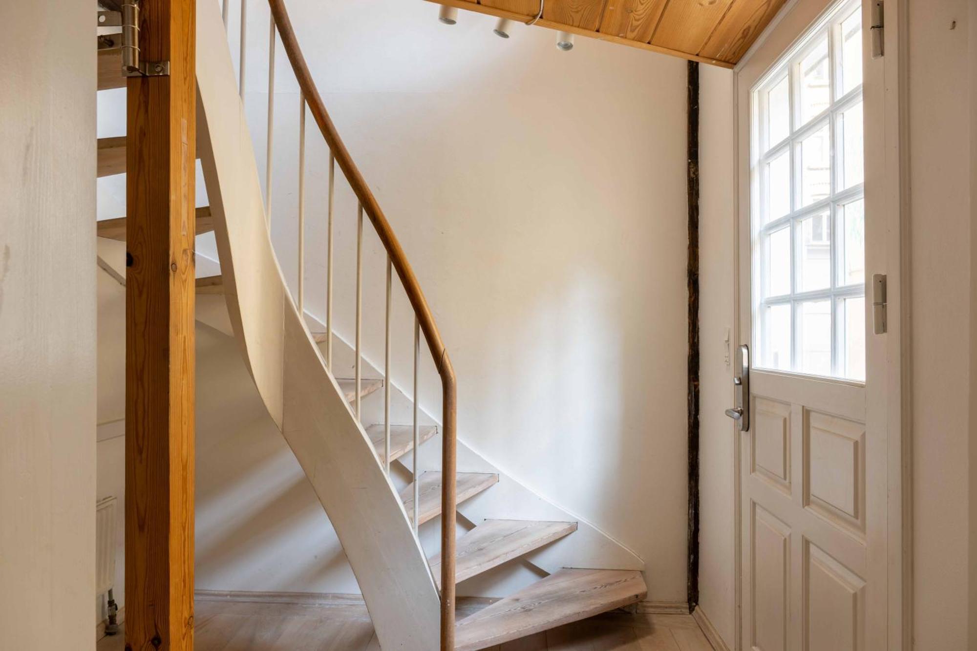 Charming 4br Duplex In Norrebro