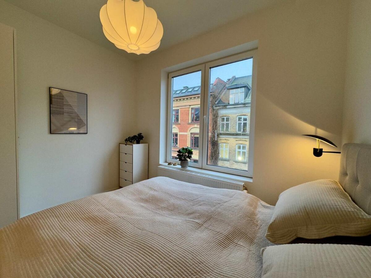 Stunning Premium With Private Rooftop Apartment