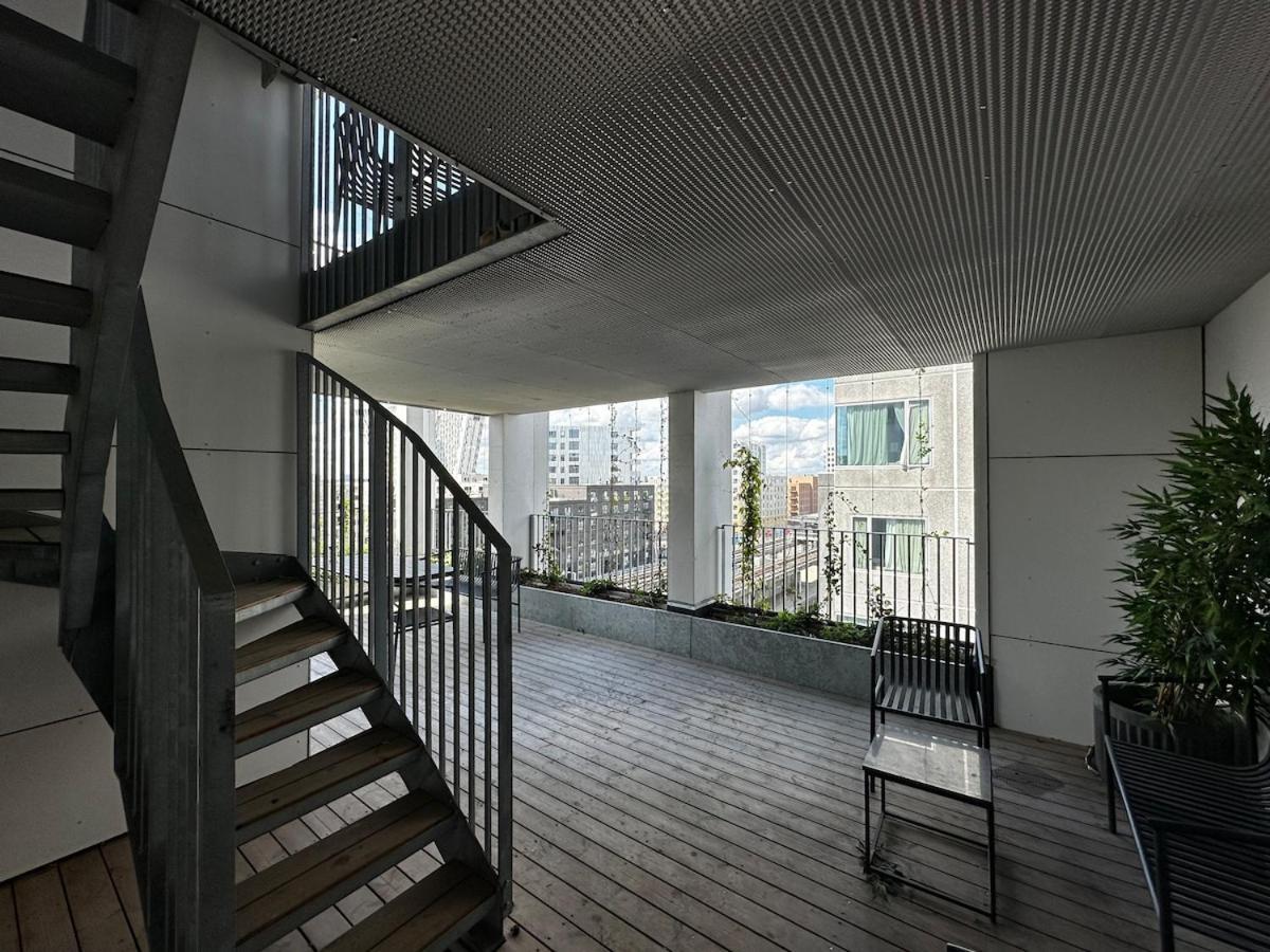 Two-story Four-room Lejlighed *