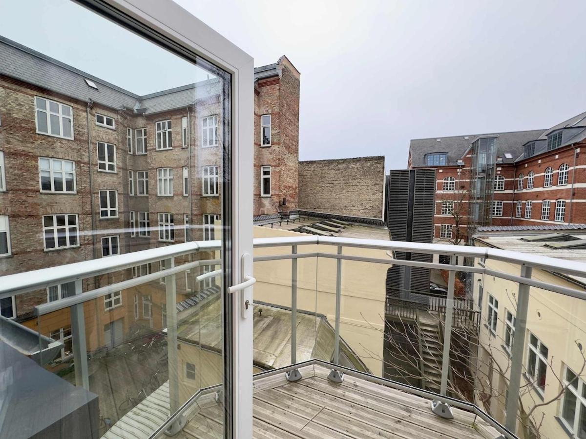 Newly Renovated 2br With Large Balcony Copenhaga