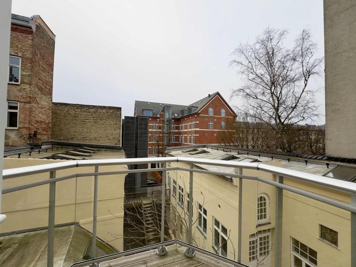 Newly Renovated 2br With Large Balcony Copenhagen