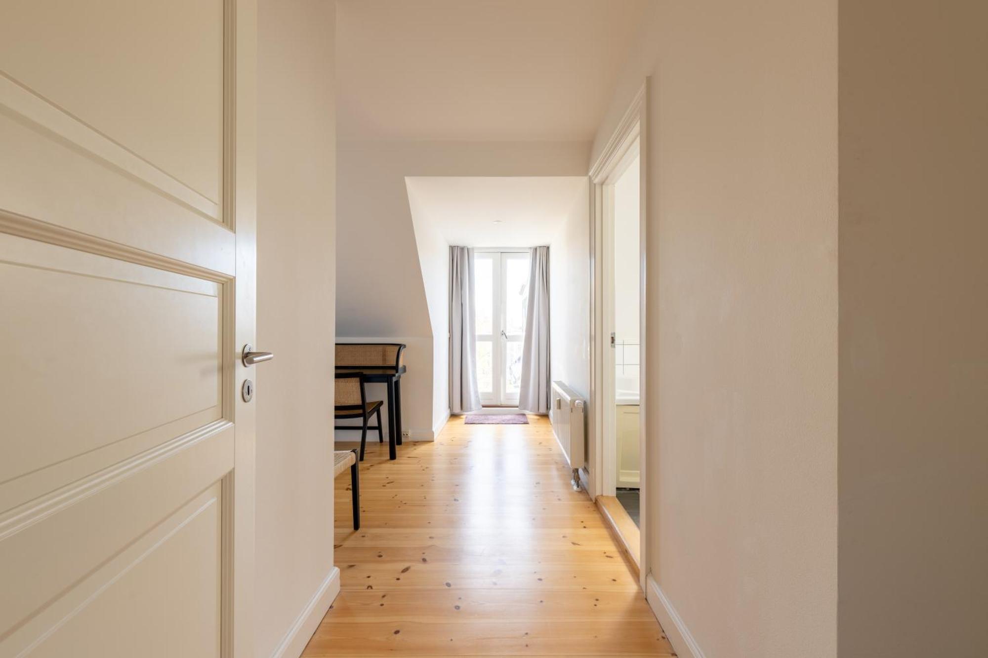 Appartement Bright 3br With Balcony And Amazing View