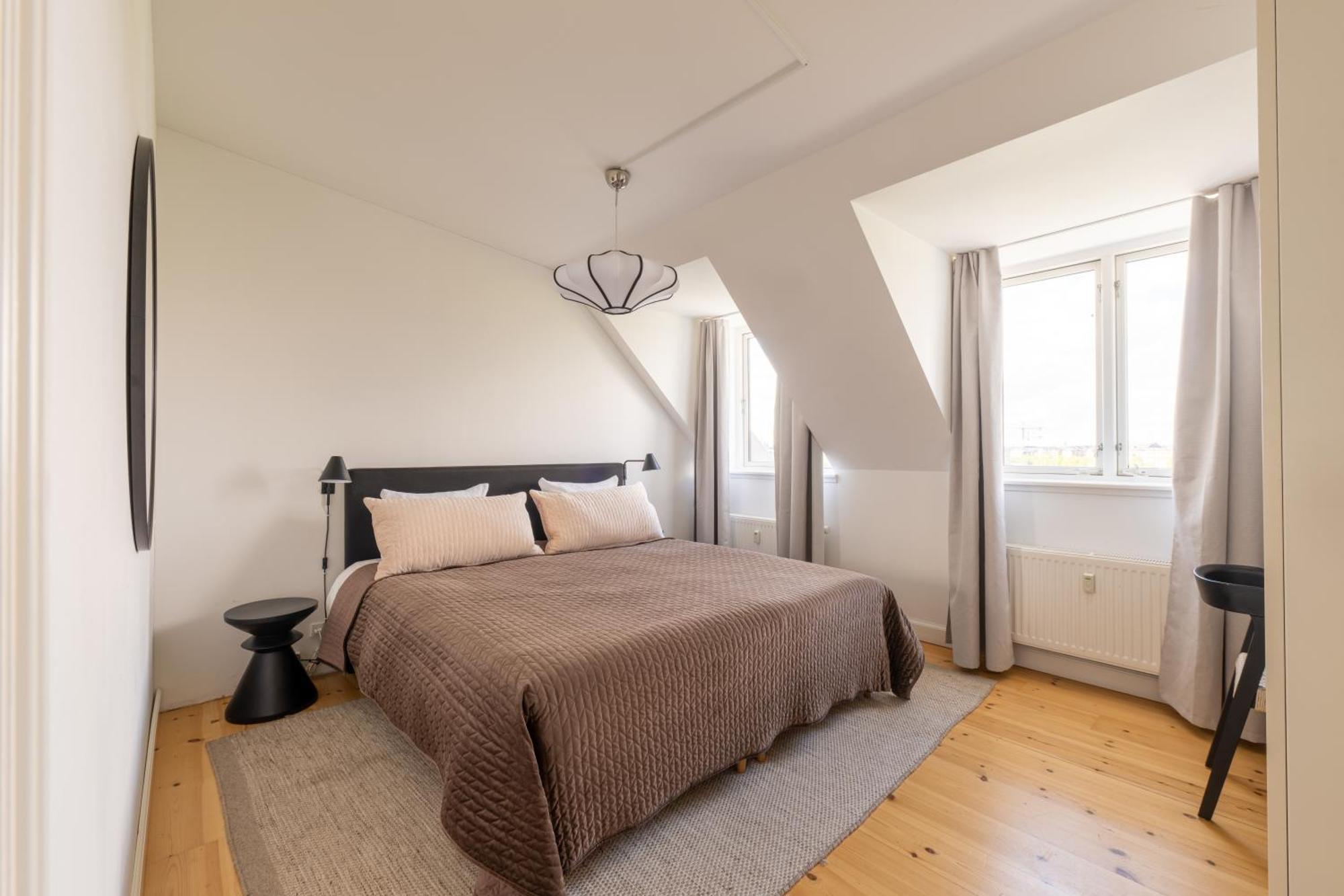Bright 3br With Balcony And Amazing View