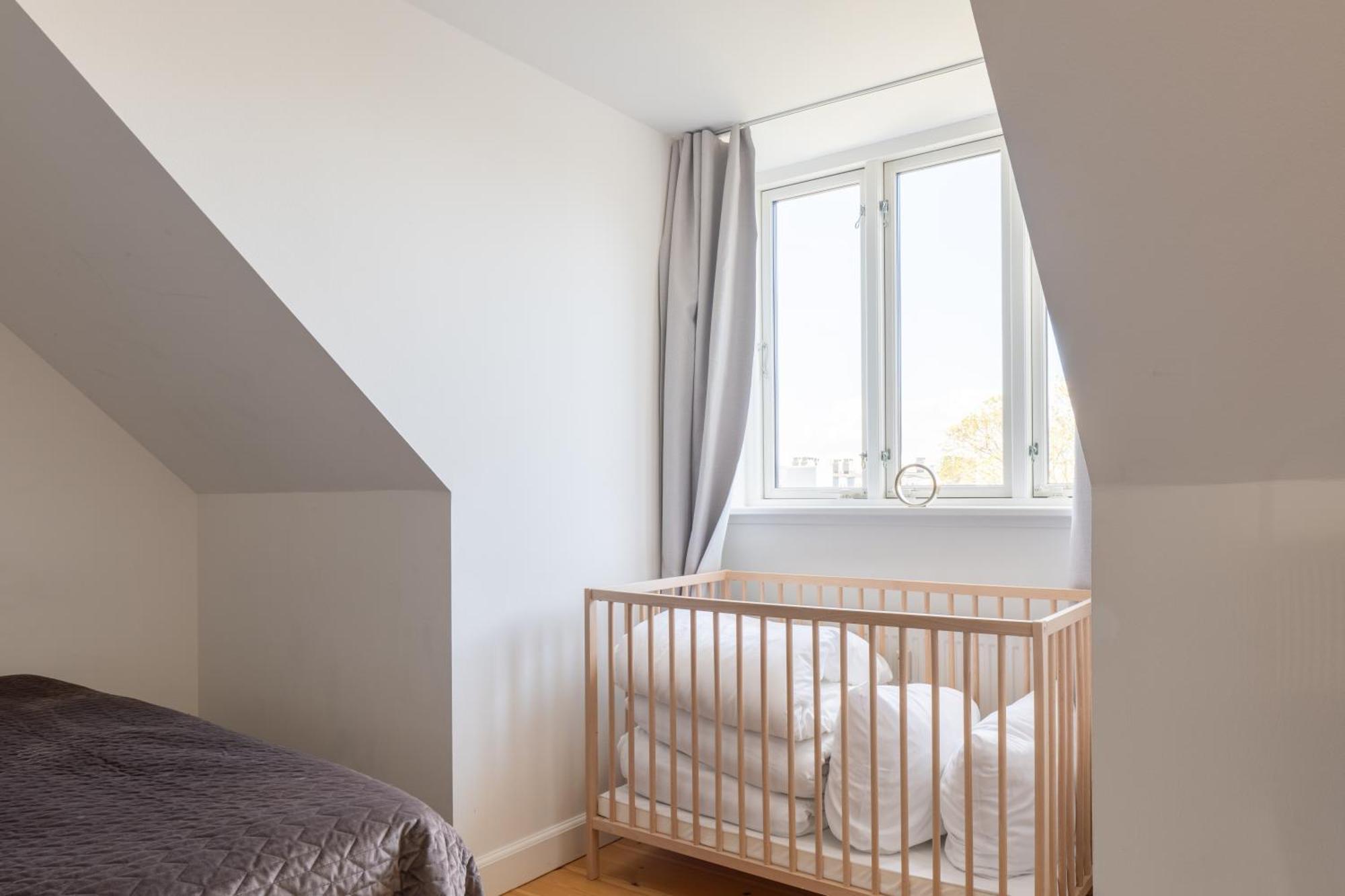 Appartement Bright 3br With Balcony And Amazing View *