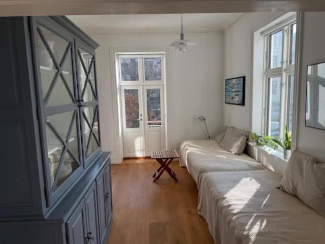 Charming In The Heart Of Frederiksberg Apartamento Copenhague
