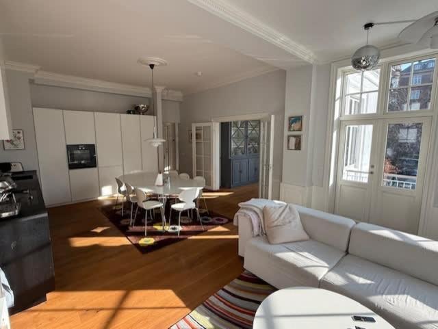 Charming In The Heart Of Frederiksberg Apartment