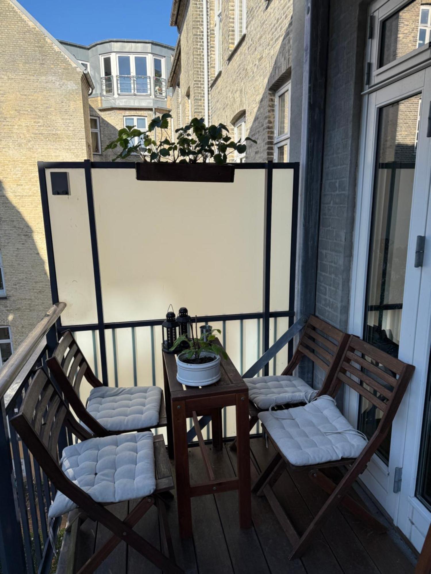 Indre Taet Ved Hovedbanegarden. Apartment *