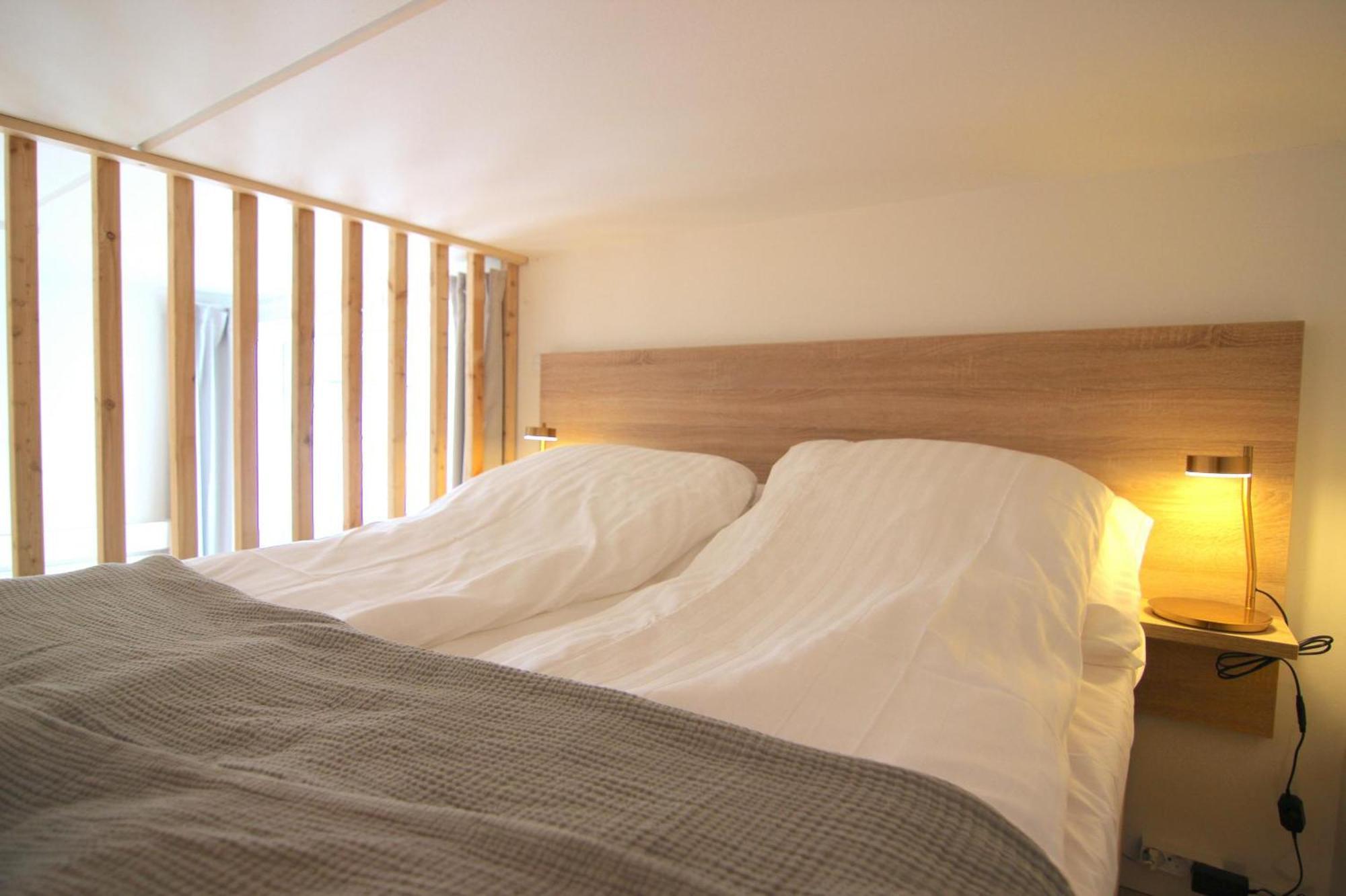 Cool 1-bed In Fantastic Osterbro Location Bed & Breakfast