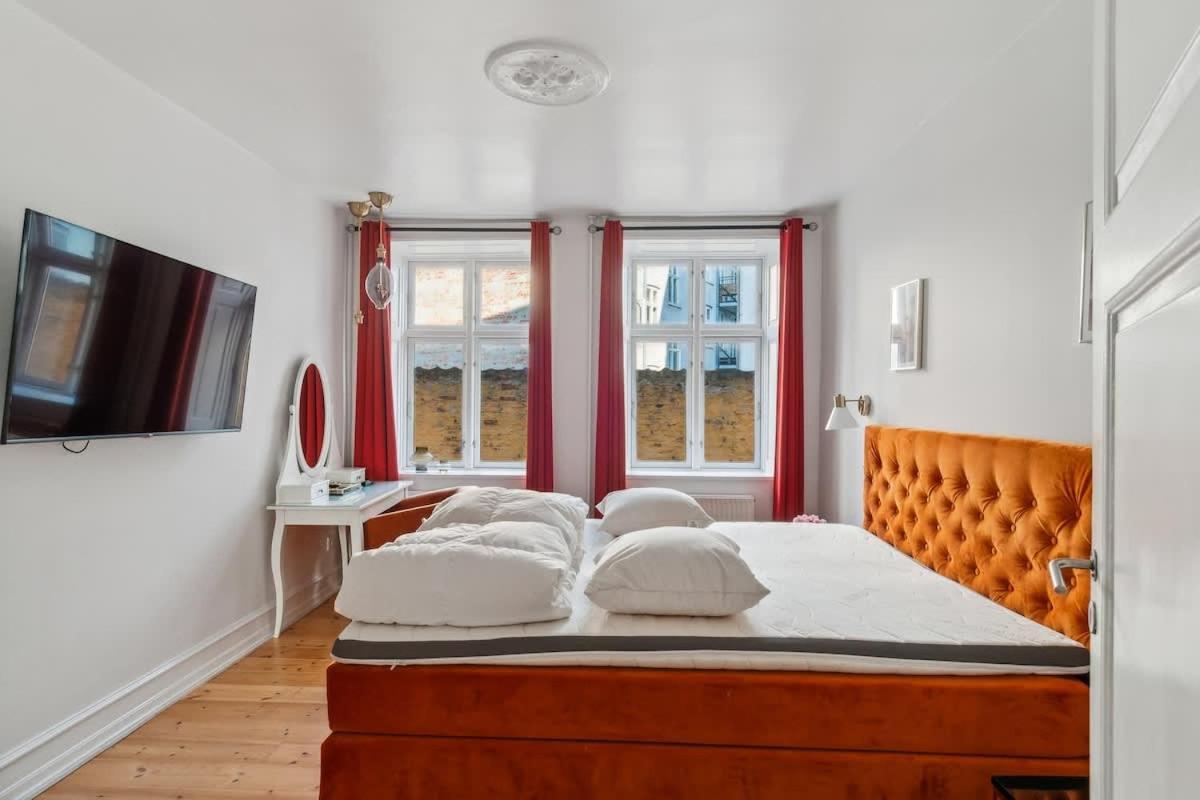 Huoneisto Prime Location - Near Nyhavn & Tivoli Gardens *