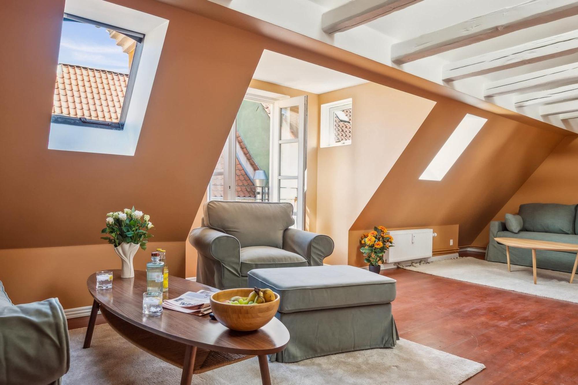 Apartment Location - By Tivoli Nyhavn & Metro Copenhagen