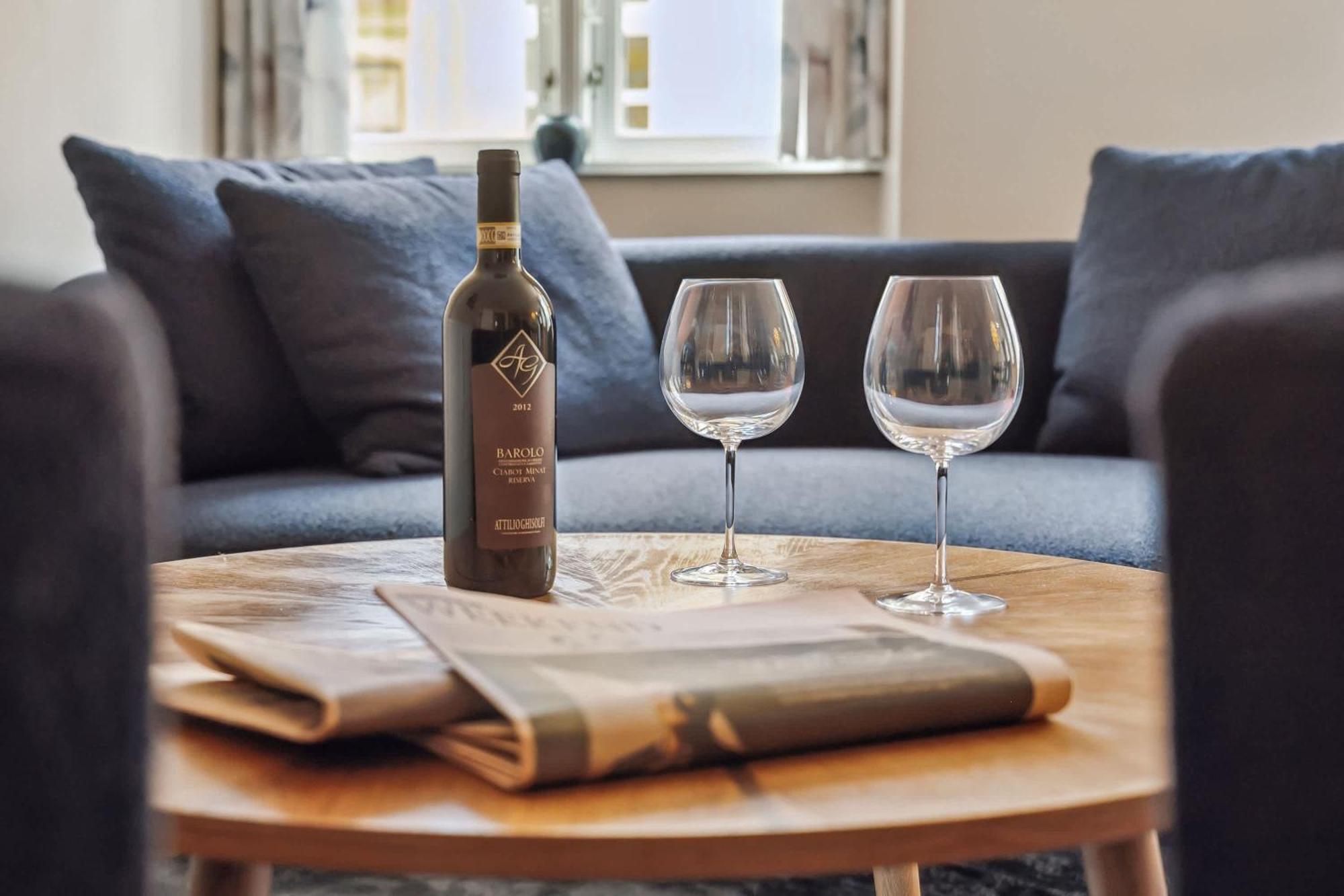 Apartment Prime Location - Near Nyhavn & Tivoli Gardens *