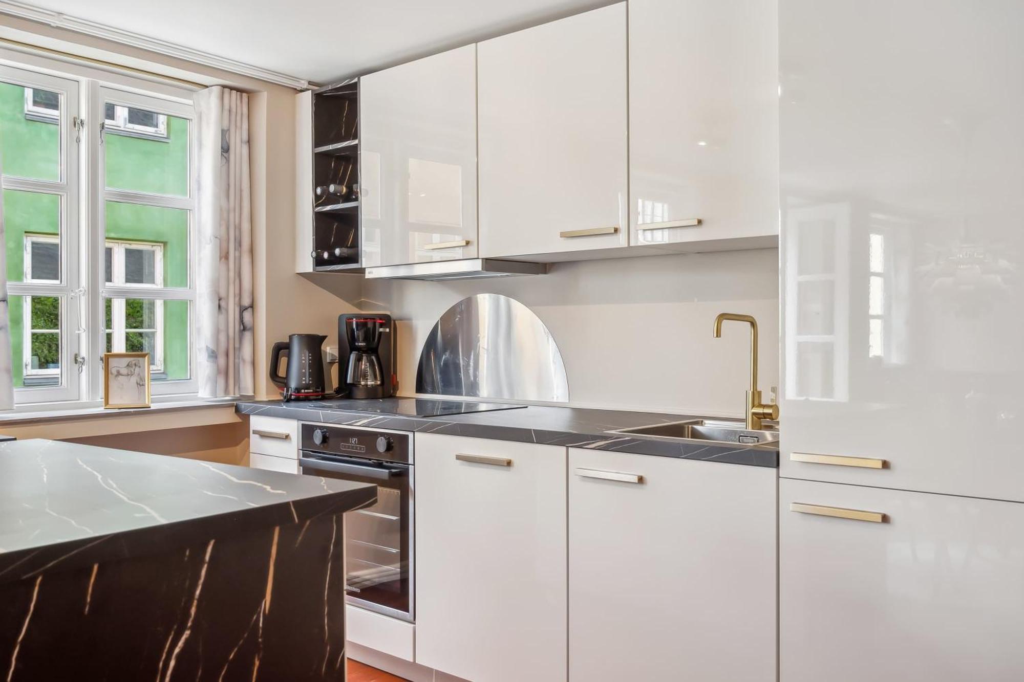 Prime Location - Near Nyhavn & Tivoli Gardens Apartment *