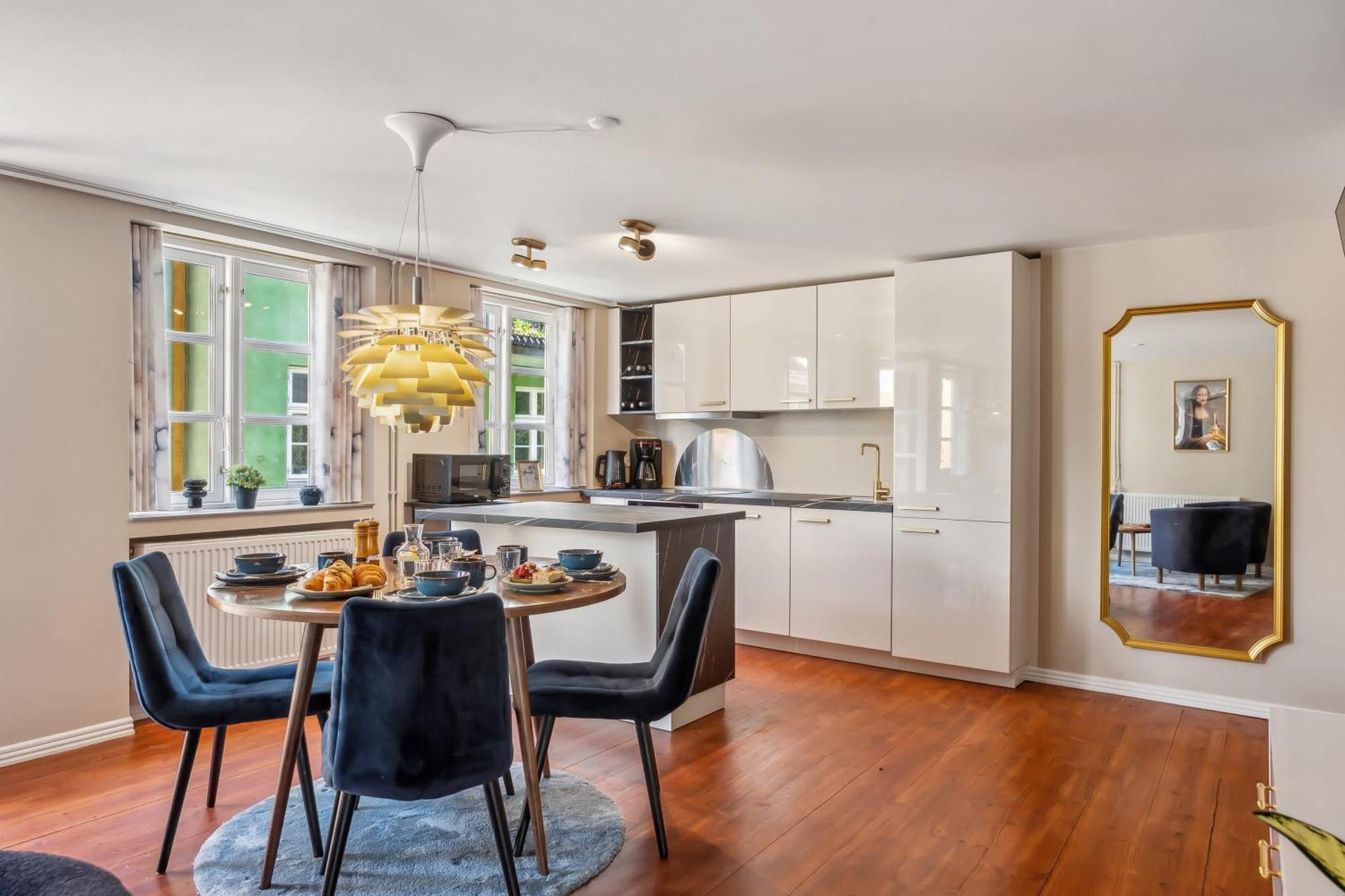Apartment Prime Location - Near Nyhavn & Tivoli Gardens Copenhagen