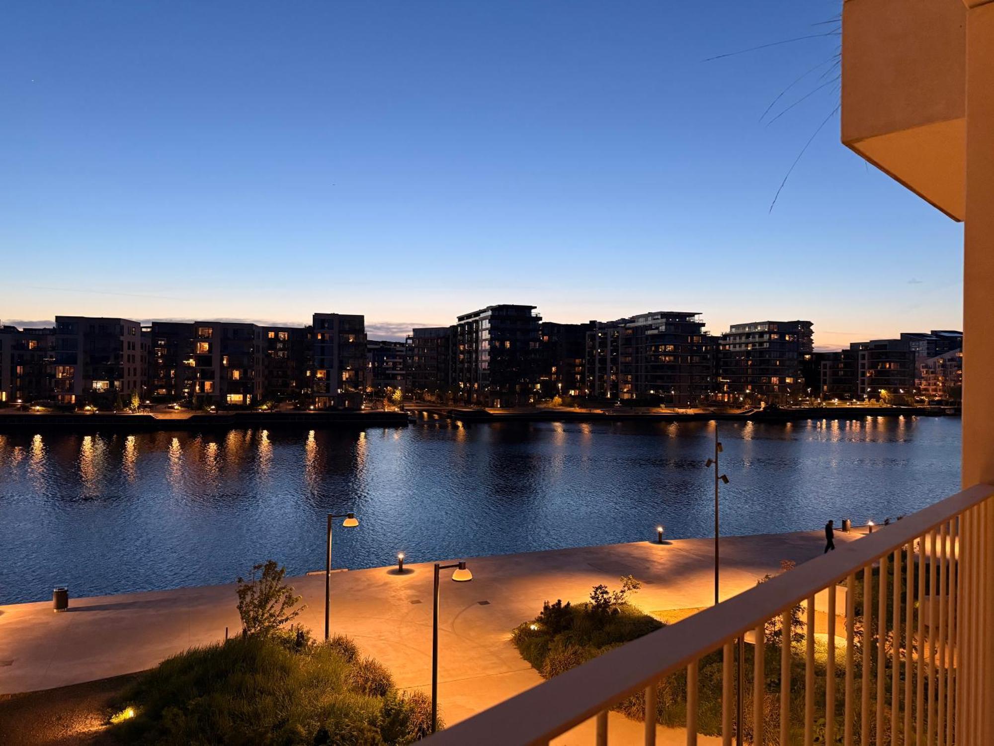 Laekker Med Vand Udsigt Pa Islands Brygge Apartment *