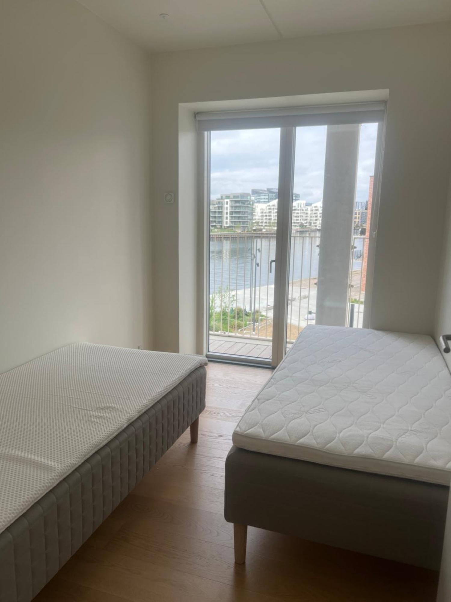 Laekker Med Vand Udsigt Pa Islands Brygge * Copenhague