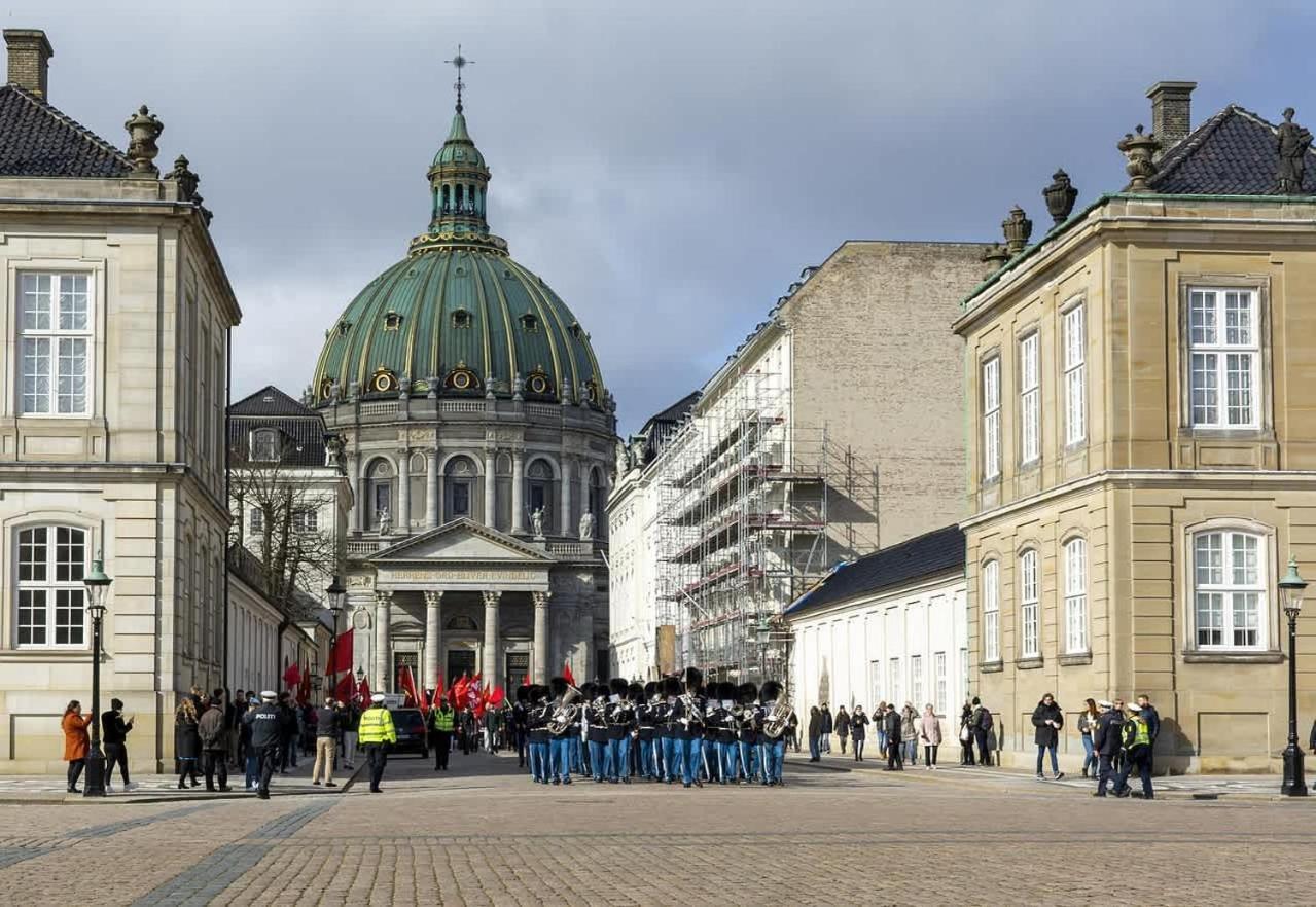- Steps From Tivoli & Nyhavn