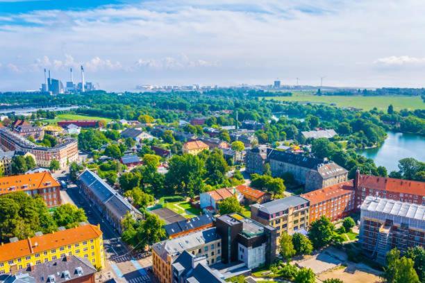 Prime Location - Near Nyhavn & Tivoli Gardens Huoneisto Kööpenhamina