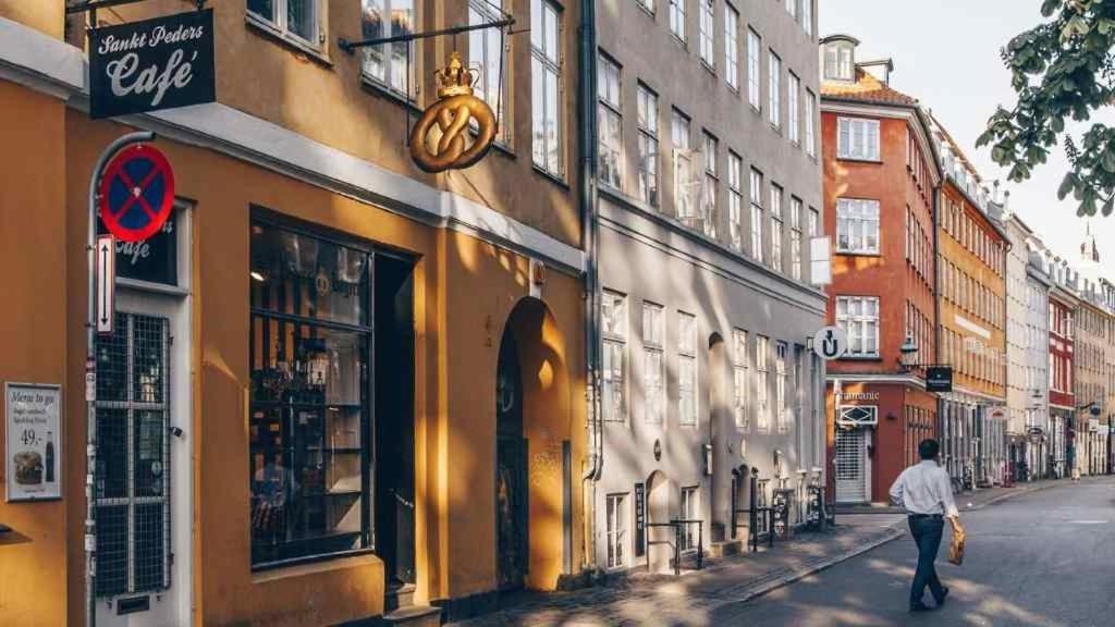 Prime Location - Near Nyhavn & Tivoli Gardens Copenhagen