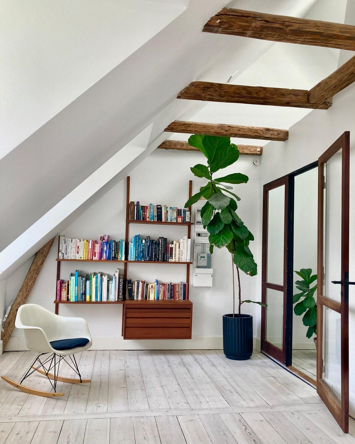 Historic Townhouse In The Heart Of Copenhagen