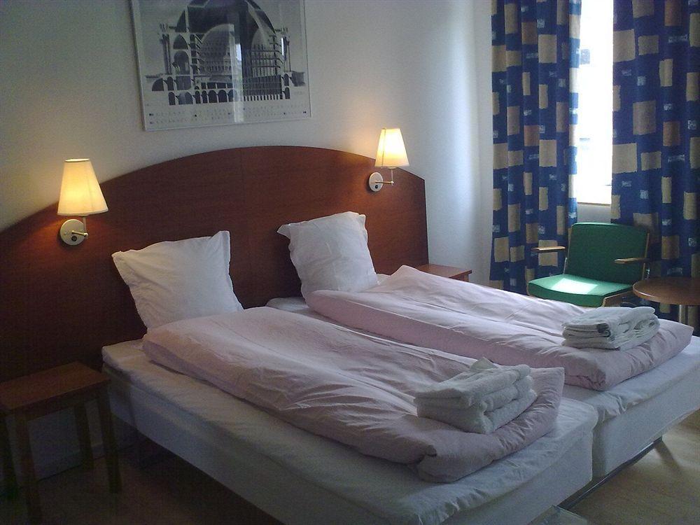 Danroom Studio * Copenhagen