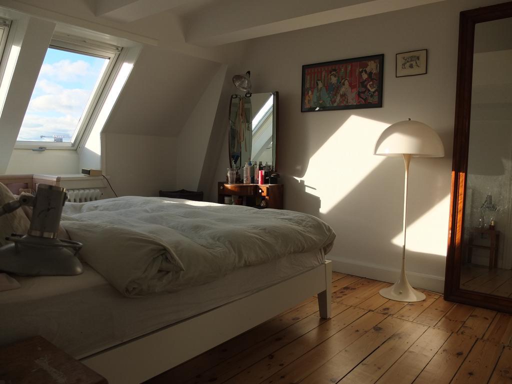 Best - H. C. Andersens Boulevard 33 5tv. * Copenhagen