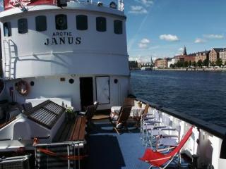 Arctic Janus Hotel