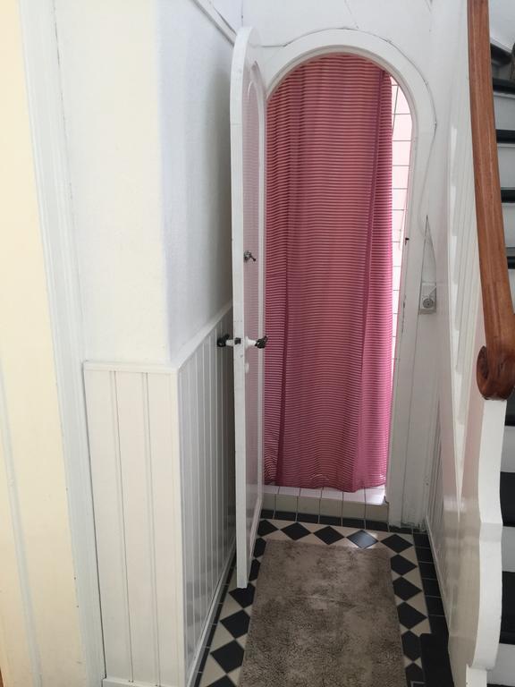 Korfuvej.rent.a.room 3*
