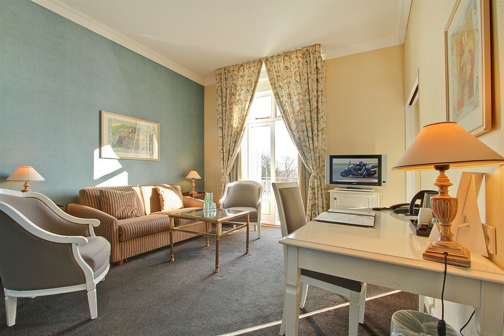 Profilhotels Plaza Hotel 4*