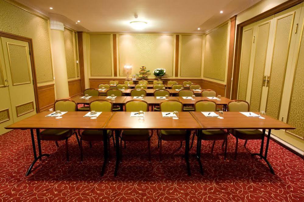 Profilhotels Plaza Hotel 4*