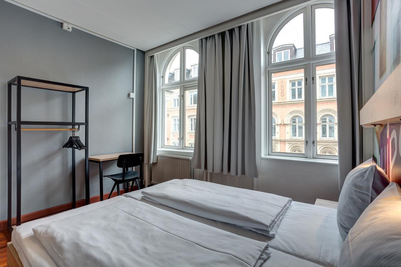 Urban House By Meininger *